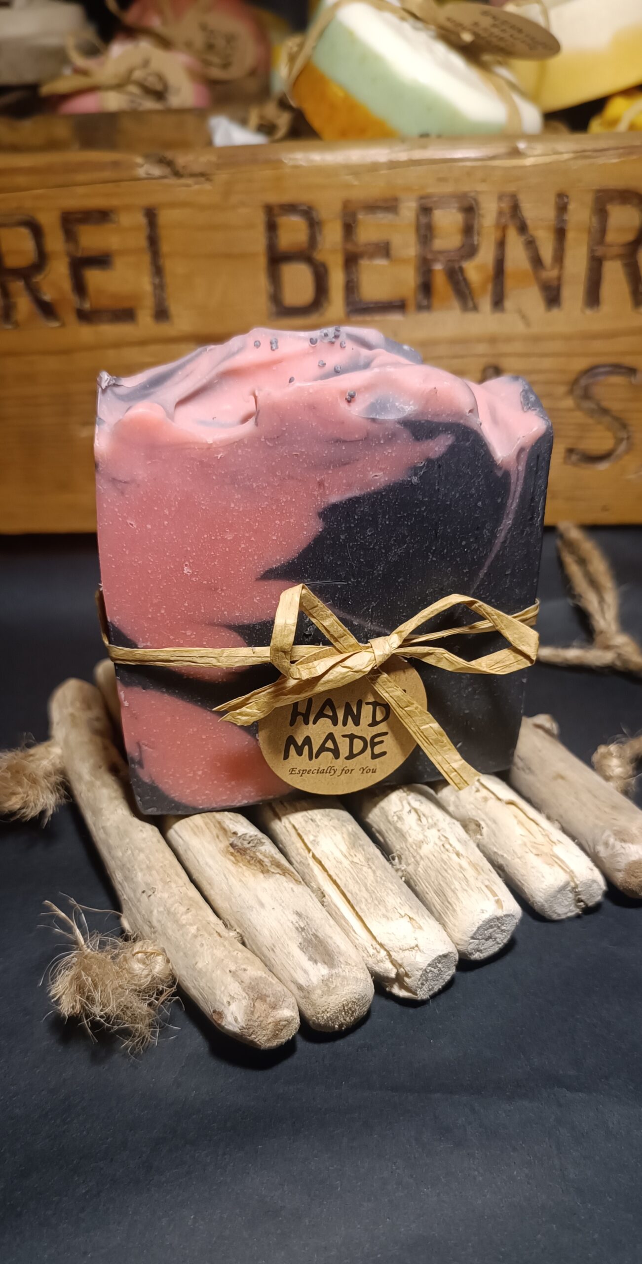 Sandalwood & Cassis – Bild 2